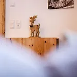 Uralp Royal By Hello Apartament *