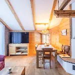 Apartment Uralp Royal By Hello *