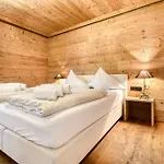 Uralp Royal By Hello Brand (Vorarlberg)