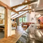 Uralp Royal By Hello * Brand (Vorarlberg)