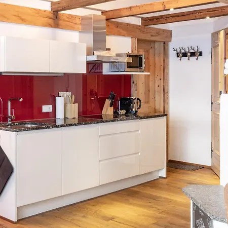 Apartment Uralp Royal *