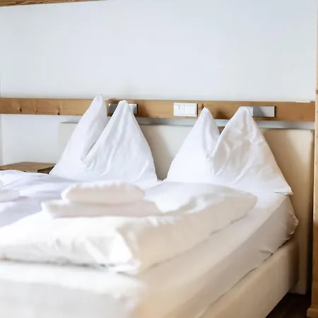 Apartament Uralp Royal Brand (Vorarlberg)