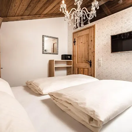 Uralp Royal Apartament *