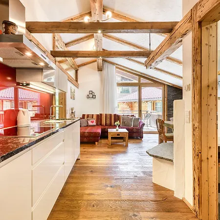 Uralp Royal Apartament