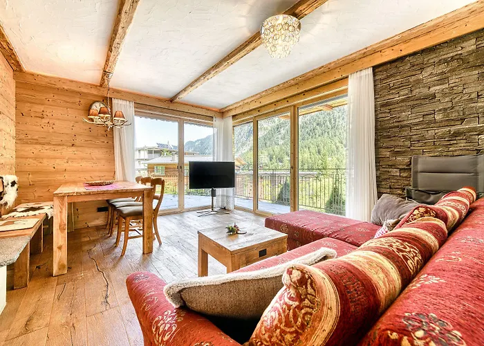 Appartamento Uralp Royal